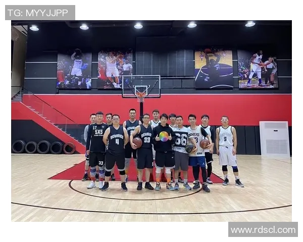 篮球盛宴：深入解析上海篮球队的团队协作与默契配合之道